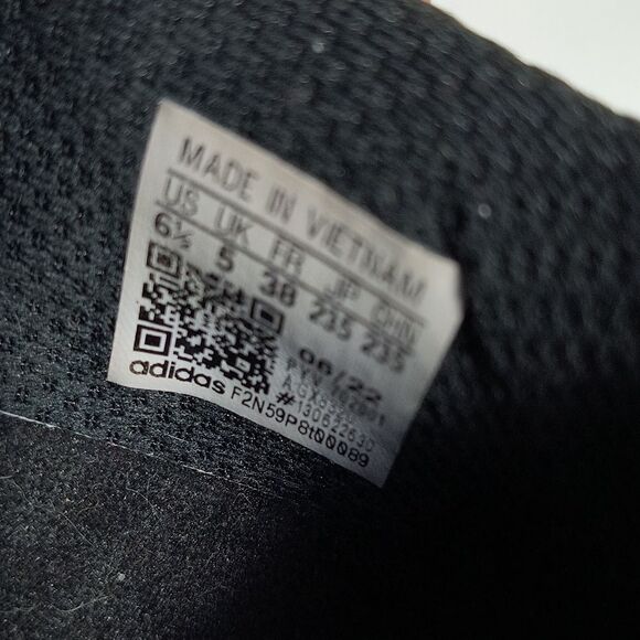 Adidas Ultra Boost Women's - Picture 6 of 8